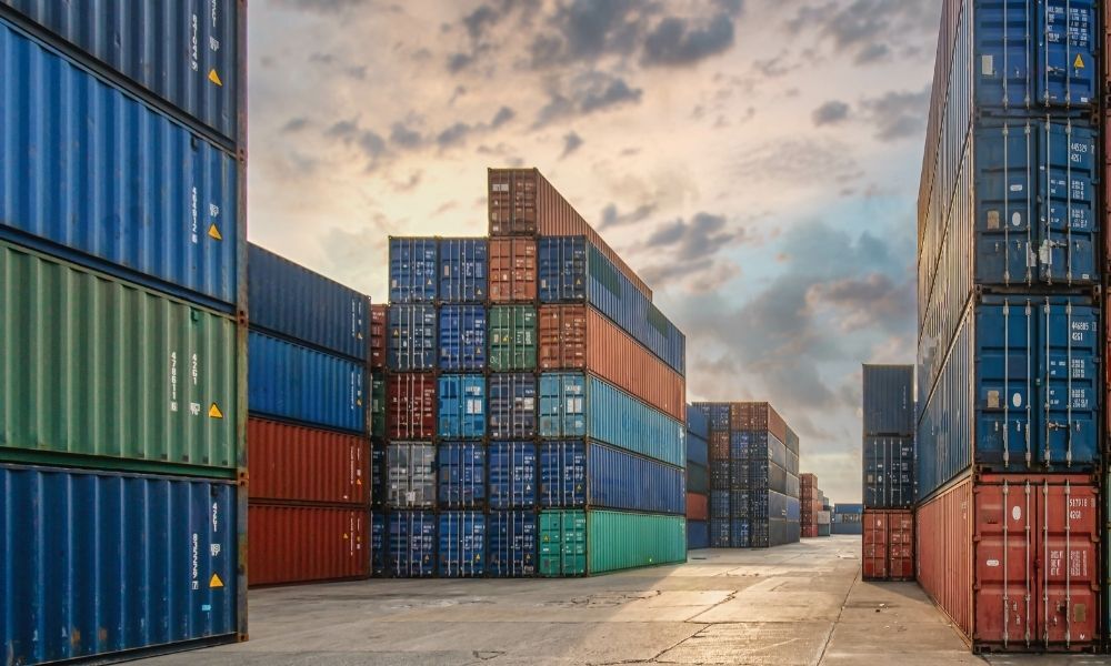Shipping-Containers-1